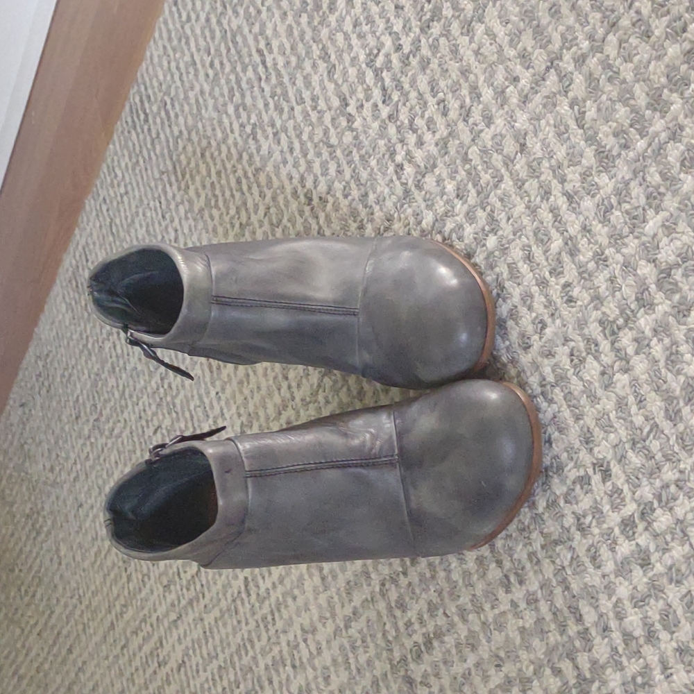 UGG bootie wedges